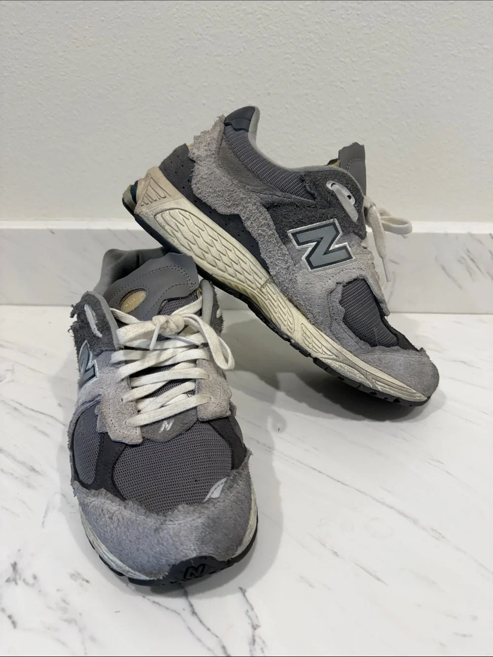 Men’s New Balance Grey 2002R Athletic Sneakers